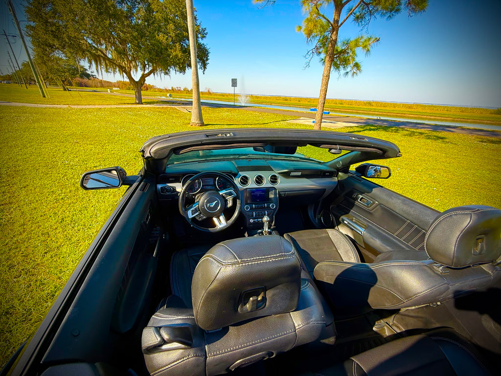 2021 MUSTANG CONVERTIBLE