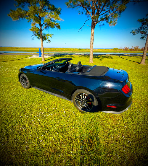 2021 MUSTANG CONVERTIBLE